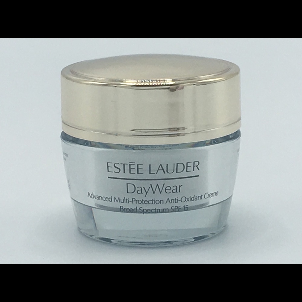 Este Lauder Skin Care Collection - Picture 4 of 4